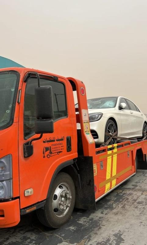🚗 سطحة حي عرقة – نقل وسحب سيارات 24 ساعة